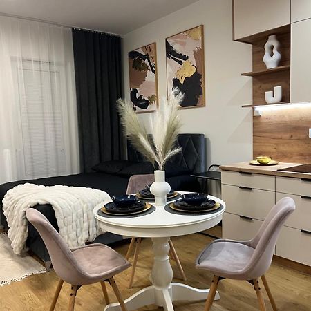 Apartament Nova Klonova Porto Кельце Экстерьер фото