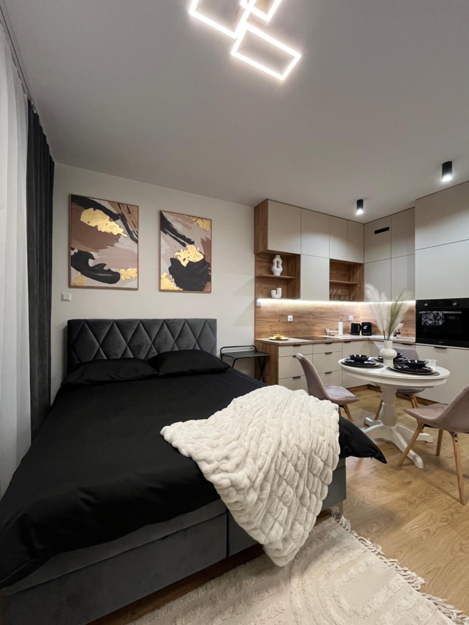 Apartament Nova Klonova Porto Кельце Экстерьер фото